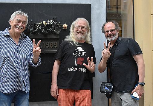 The Art of Disidents